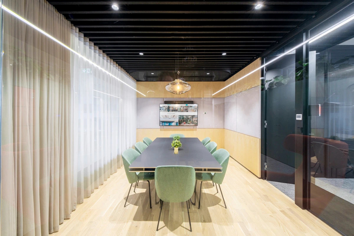 Meet&Co Office Furniture Project_call center